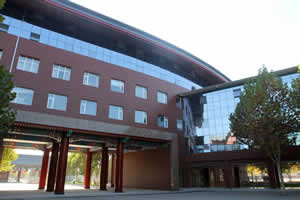 2021年北京王府國際學校招生標準